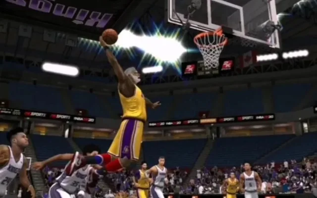 NBA 2K22隔扣技巧：突破扣篮值提升，轻松实现隔扣得分