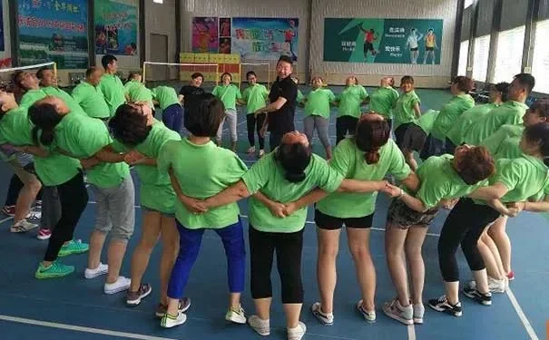 无道具50人团队游戏-无道具游戏促团队融合