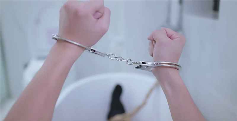 完蛋我被美女包围了前传：你为什么要奖励他结局详解与触发条件