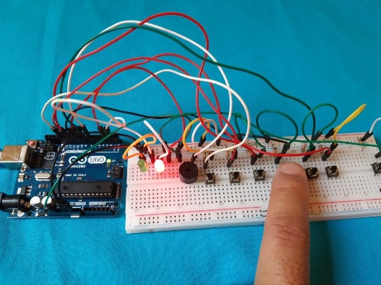用Arduino能做出哪些好玩的游戏？
